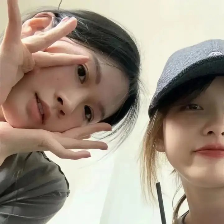 女孩，四绎